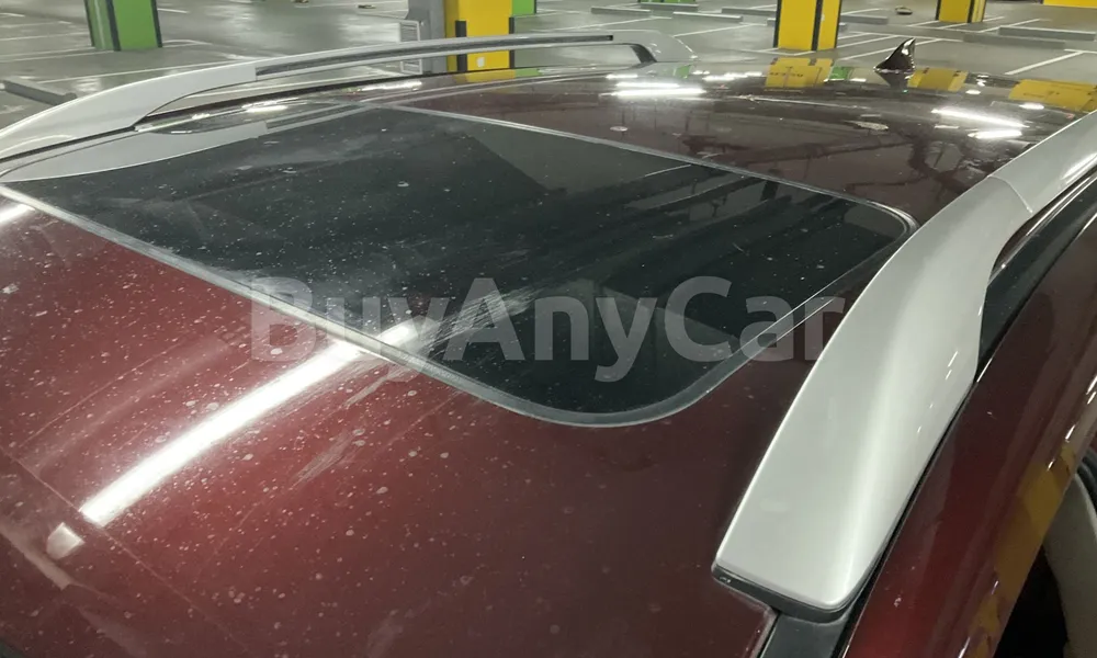 Vehicle photo 5