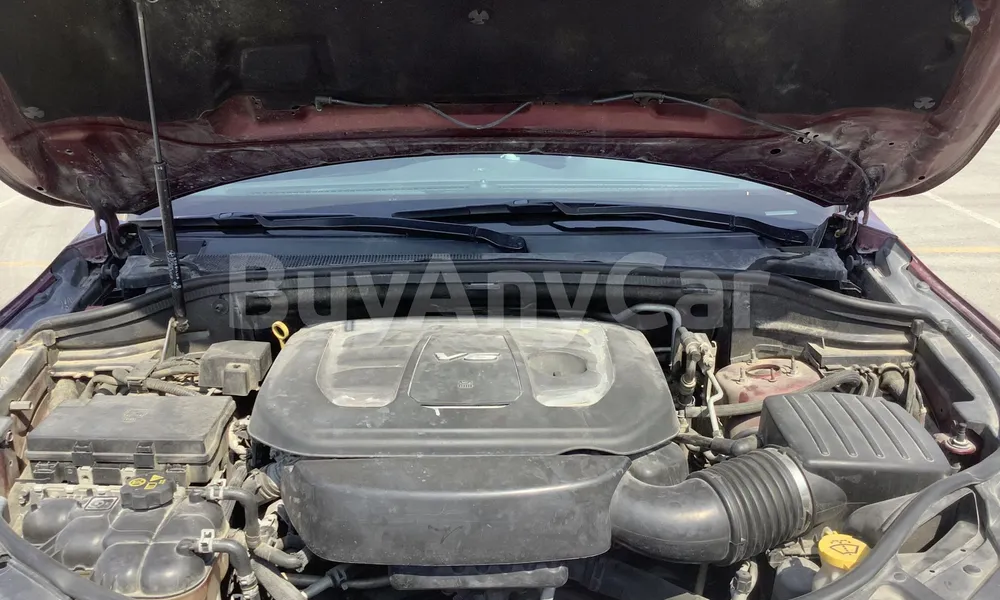 Vehicle photo 8