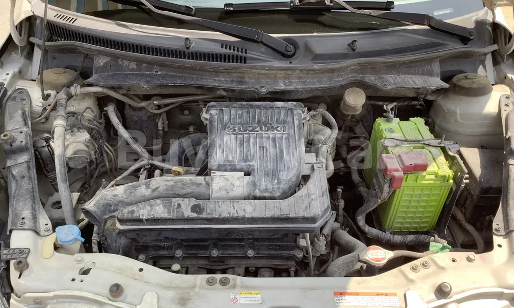 Vehicle photo 6