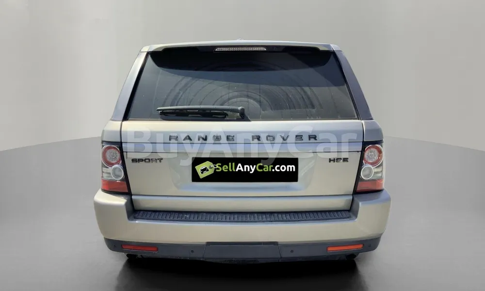 Vehicle photo 2