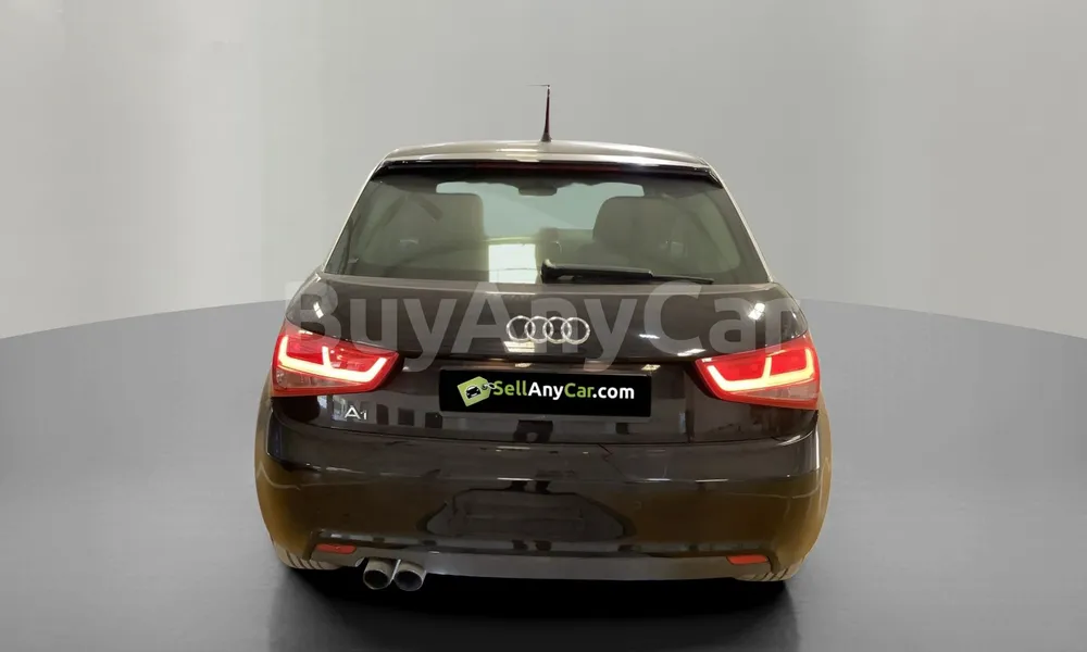 Vehicle photo 2