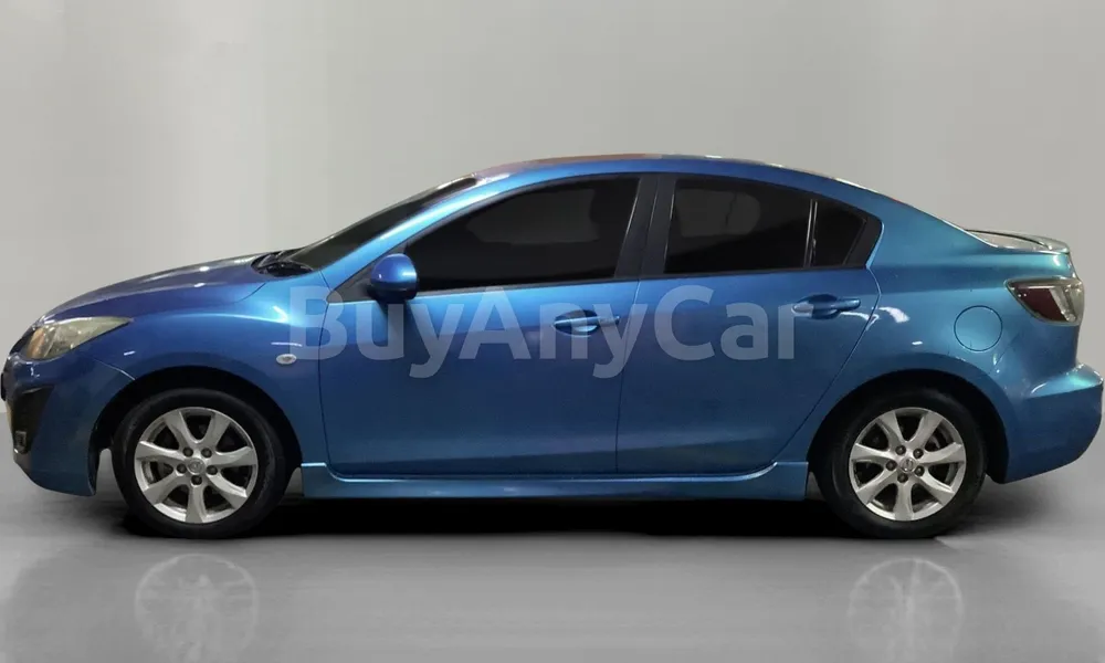 Vehicle photo 4