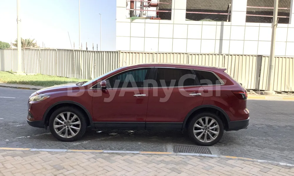 Vehicle photo 3