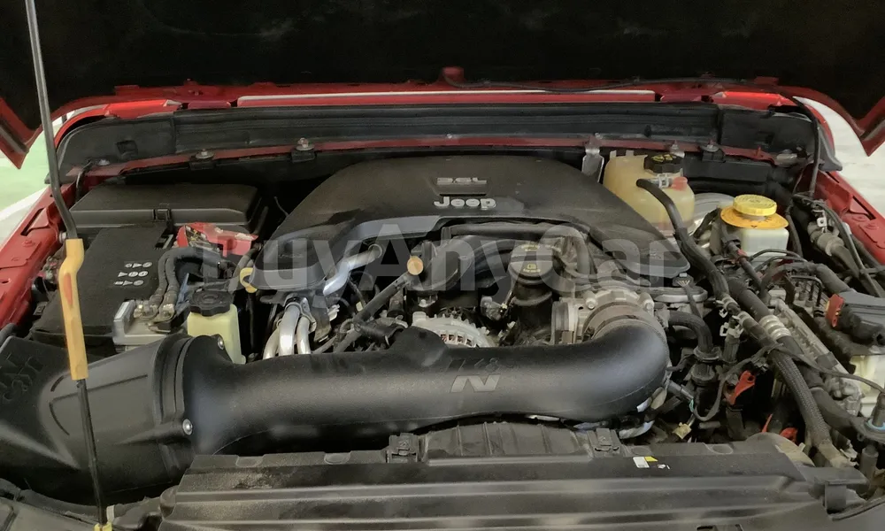 Vehicle photo 7