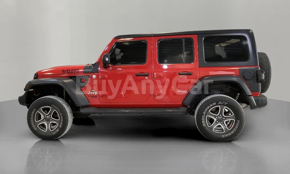 Vehicle photo 3