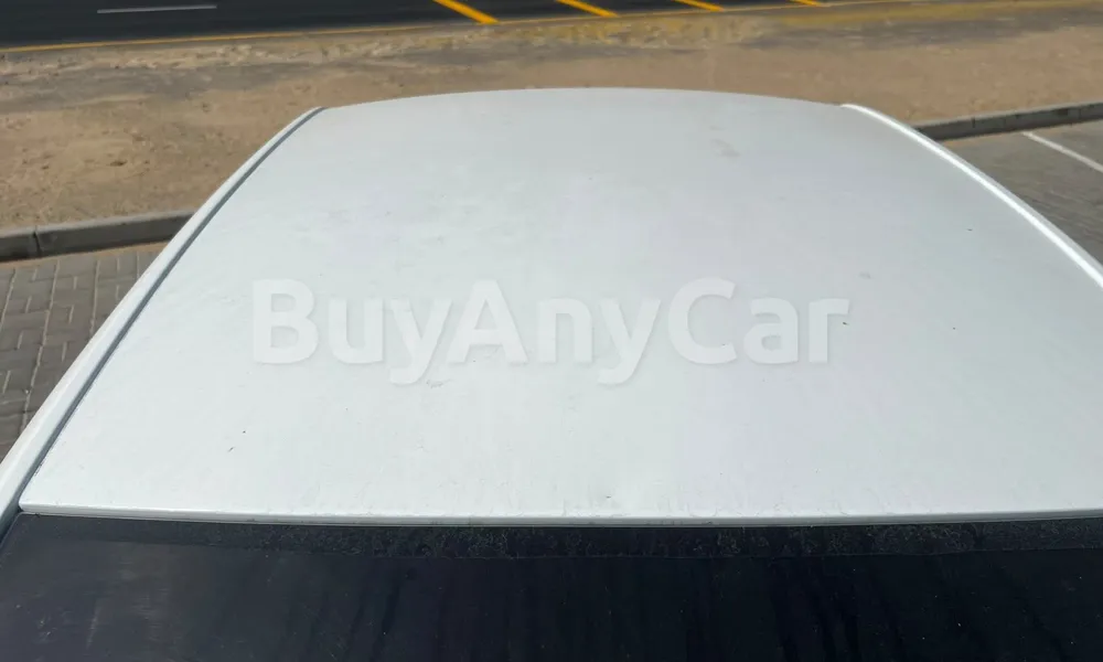 Vehicle photo 5