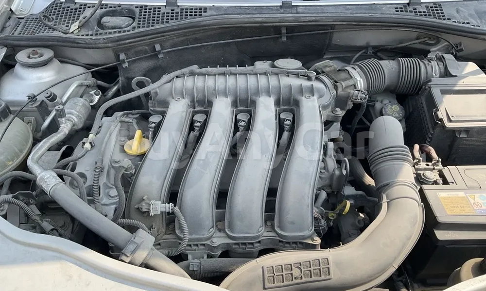 Vehicle photo 6