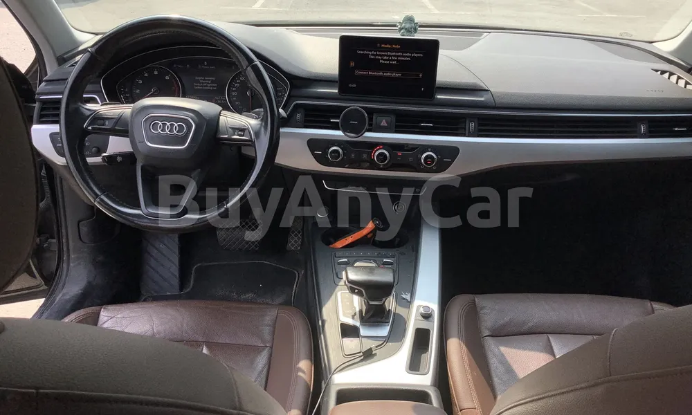 Vehicle photo 8