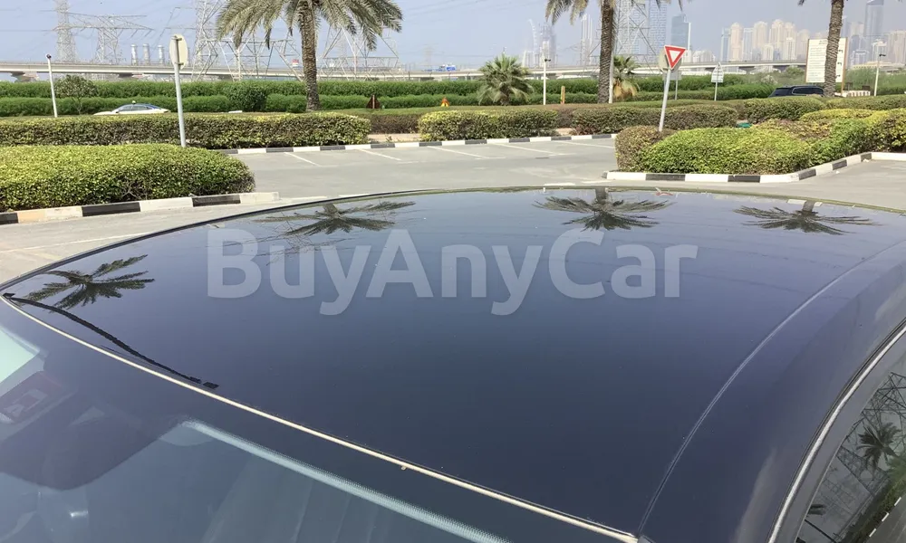Vehicle photo 5