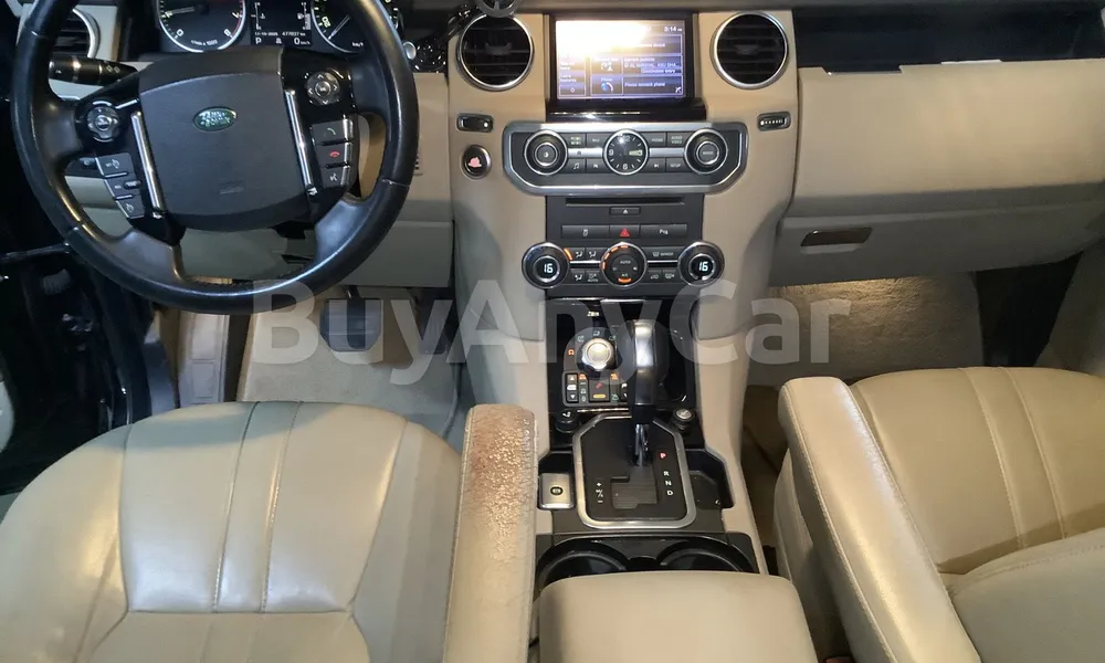 Vehicle photo 7