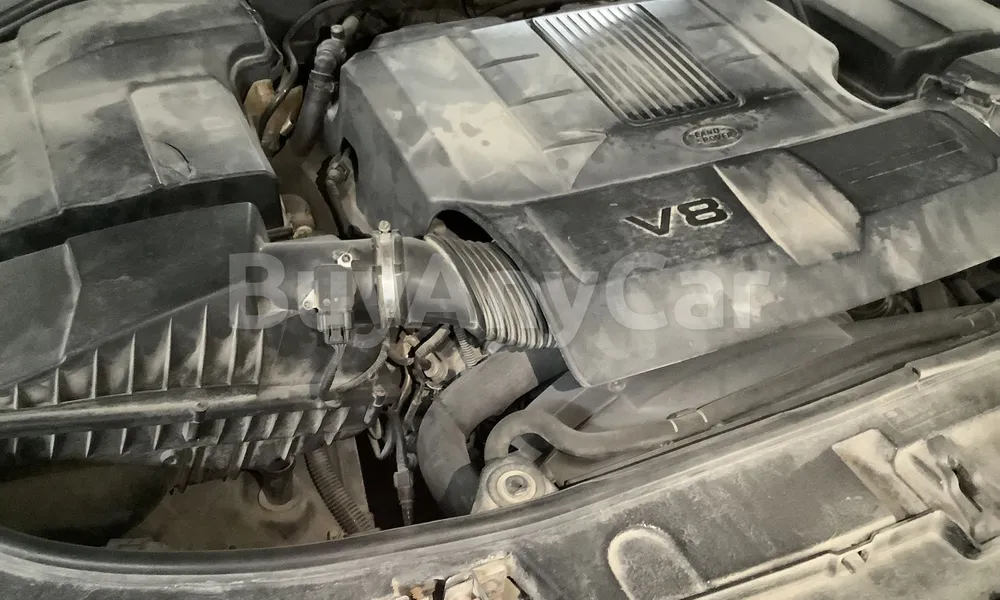 Vehicle photo 6