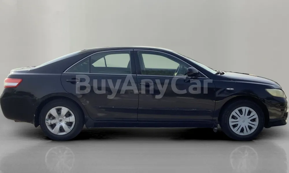Vehicle photo 3