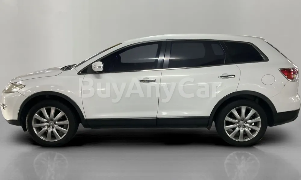 Vehicle photo 4