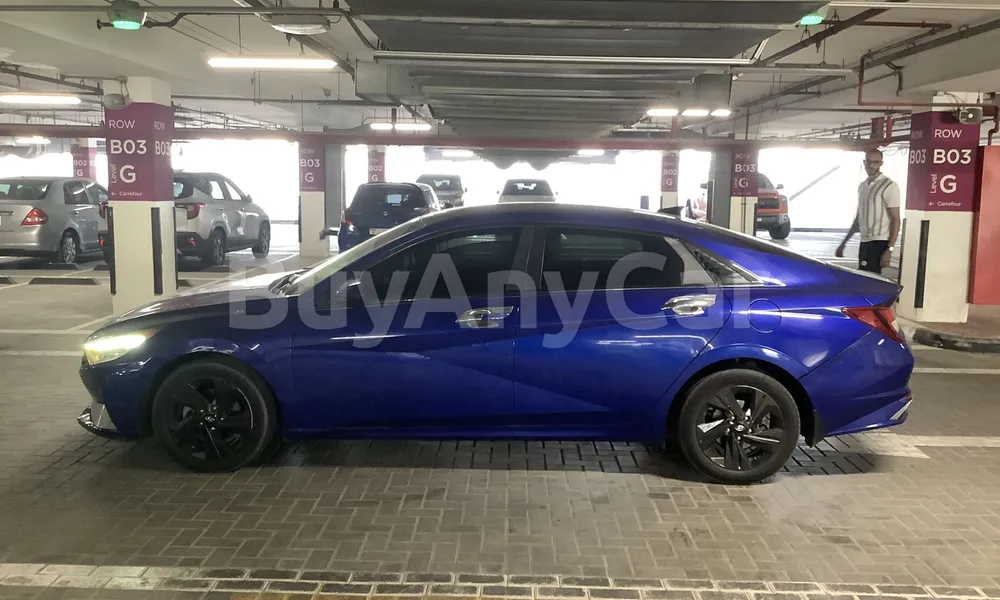 Vehicle photo 4