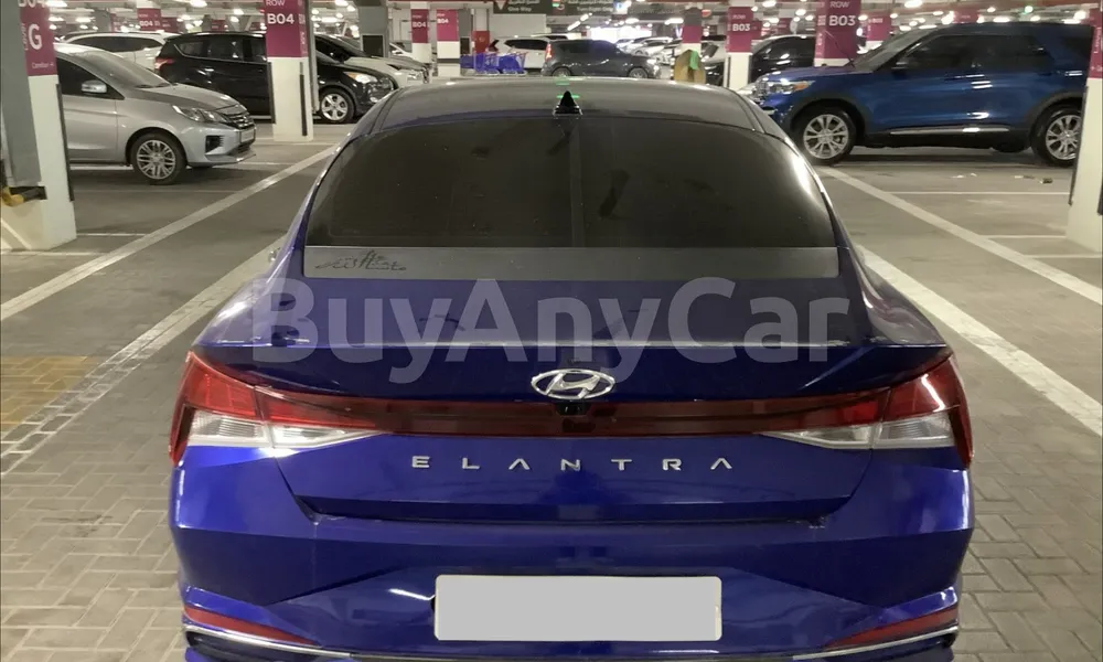 Vehicle photo 2