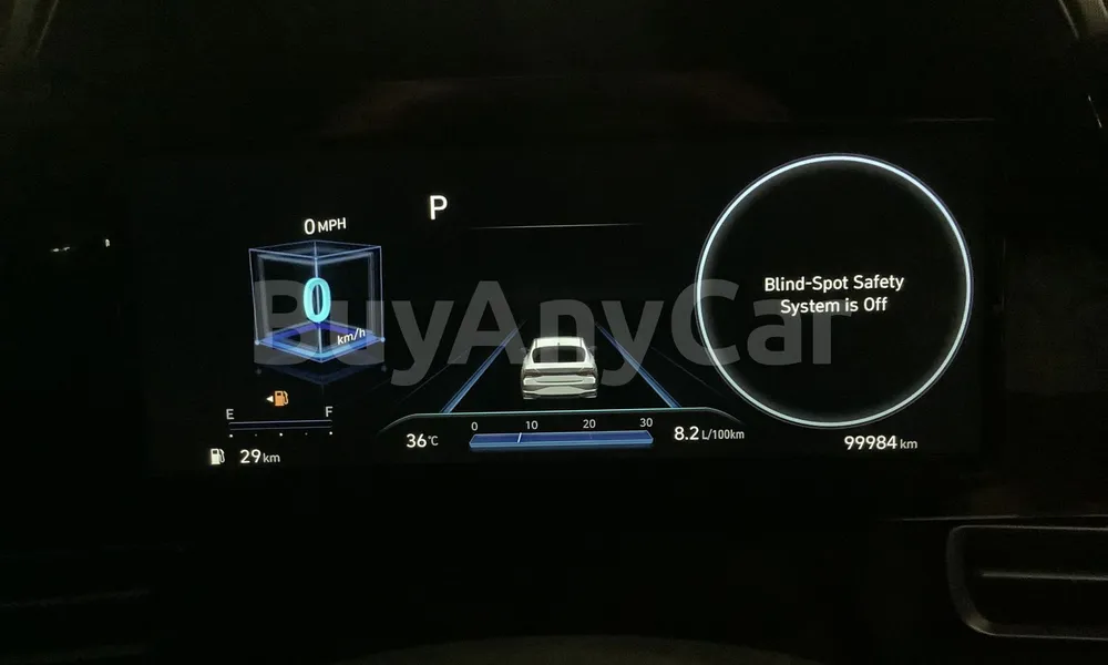Vehicle photo 7