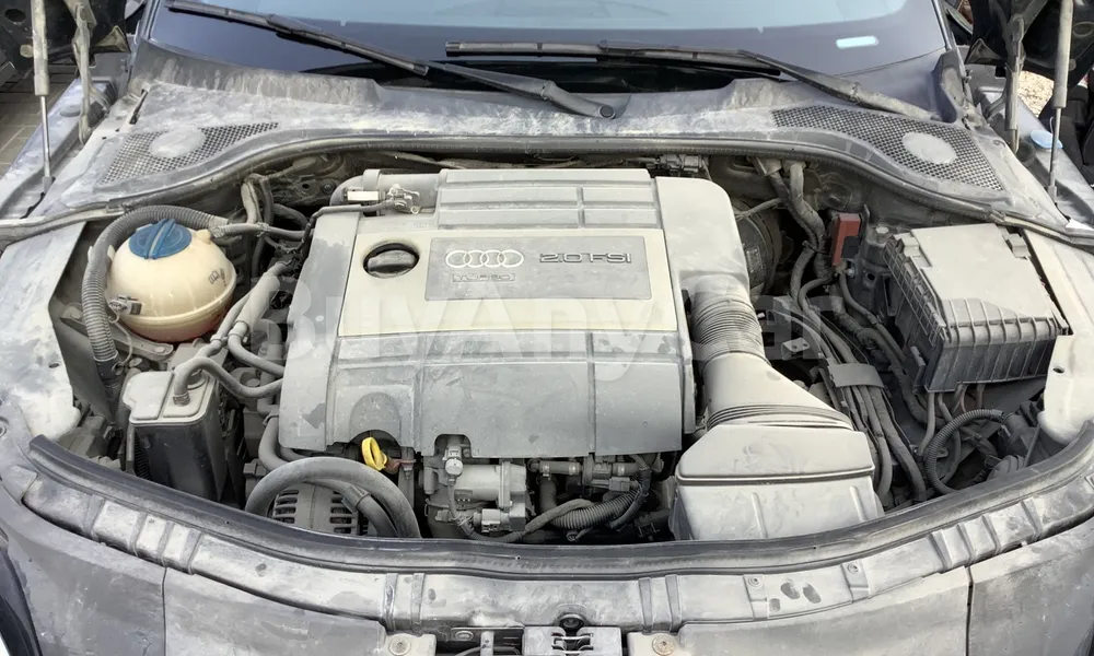 Vehicle photo 5