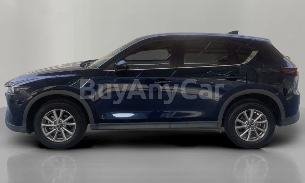 Vehicle photo 4