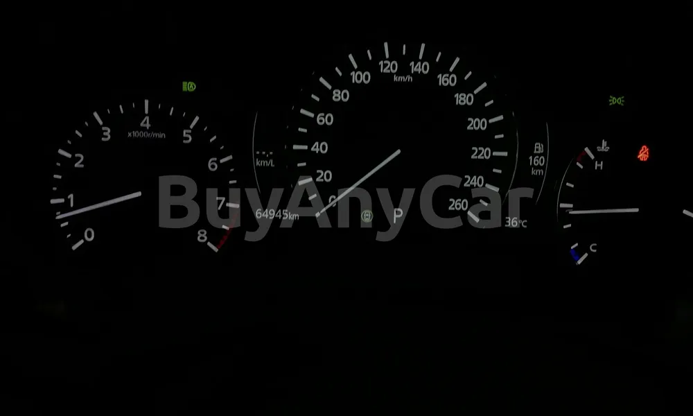 Vehicle photo 5