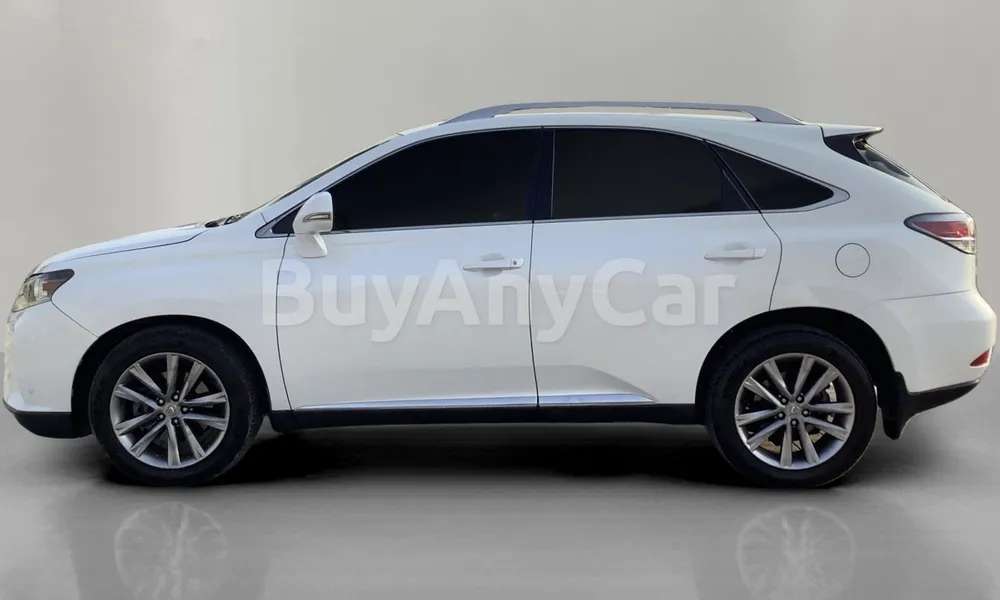 Vehicle photo 4