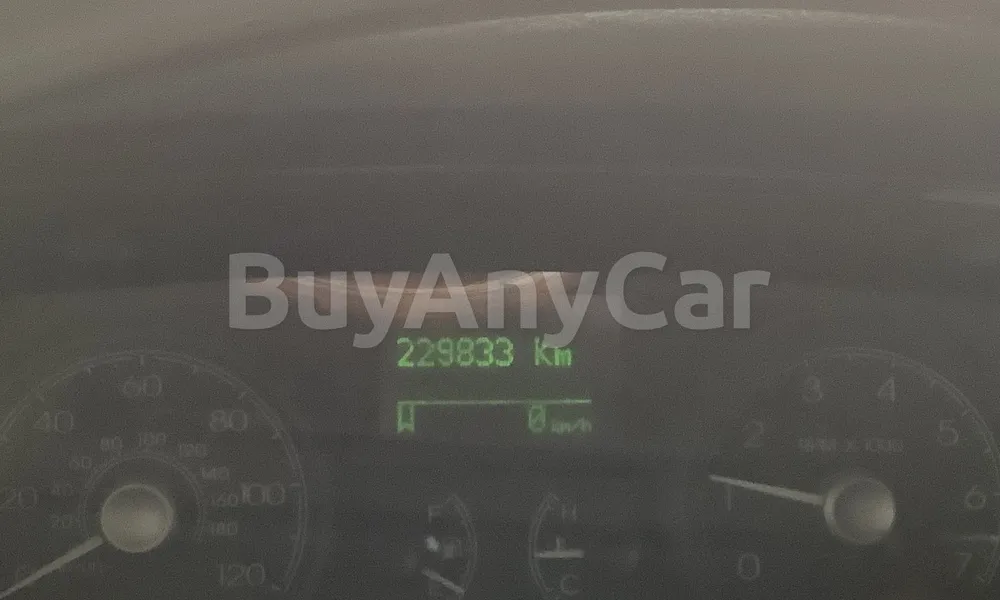 Vehicle photo 7