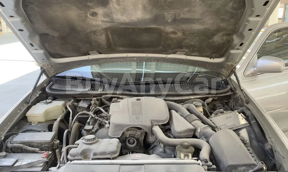 Vehicle photo 6