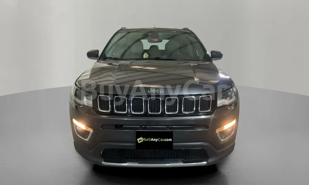 Vehicle photo 1