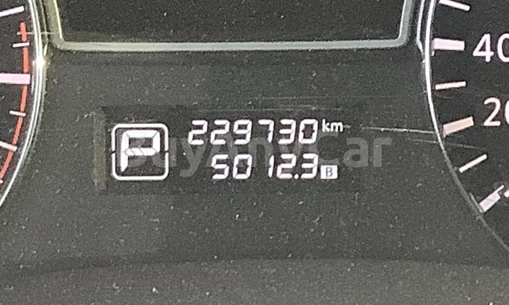 Vehicle photo 7