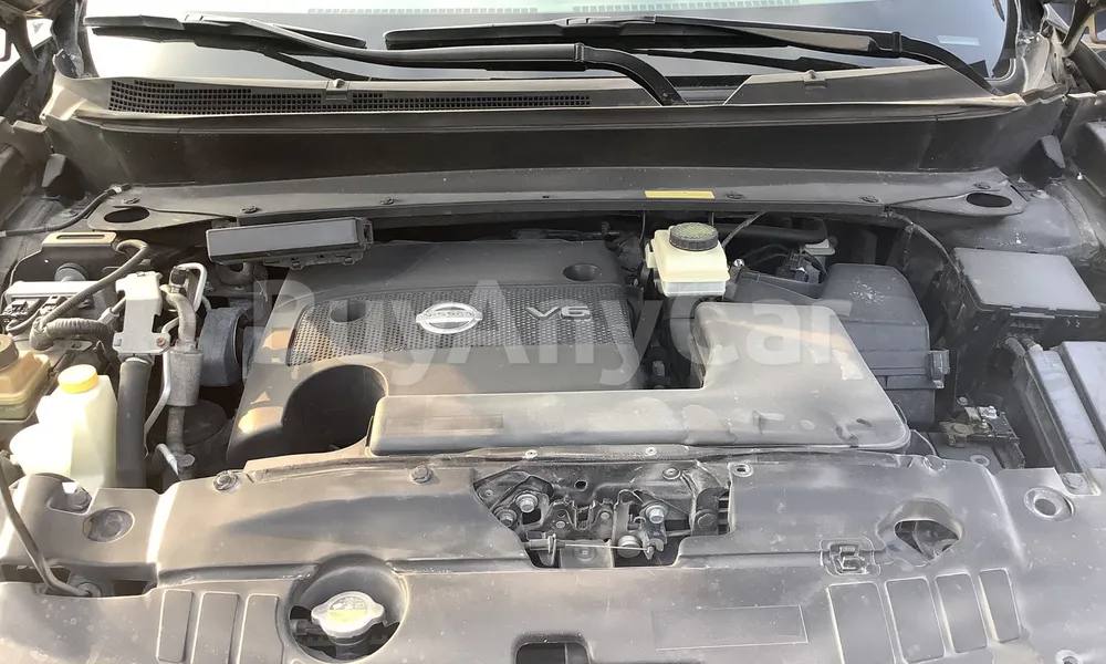 Vehicle photo 6