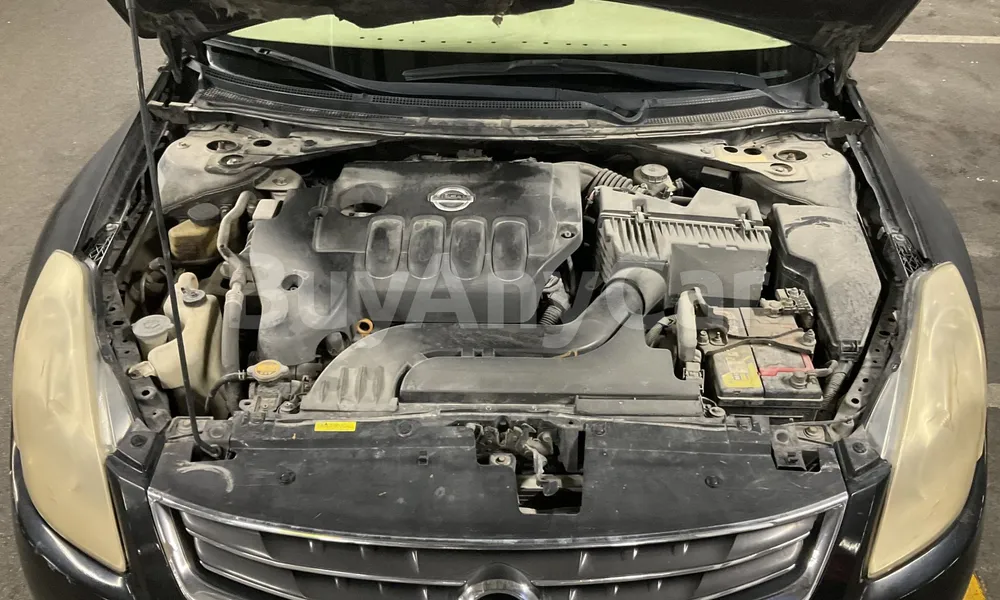 Vehicle photo 6