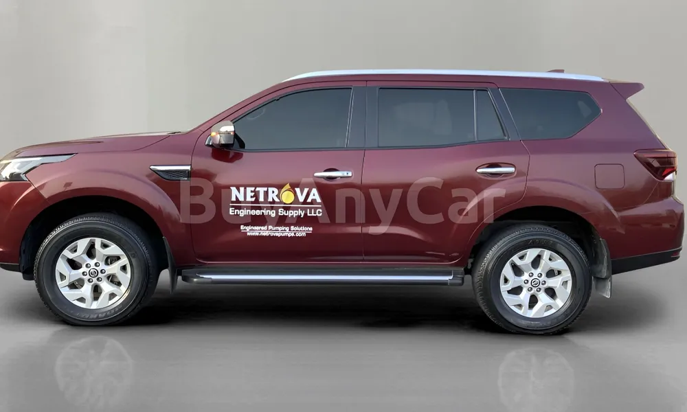 Vehicle photo 3