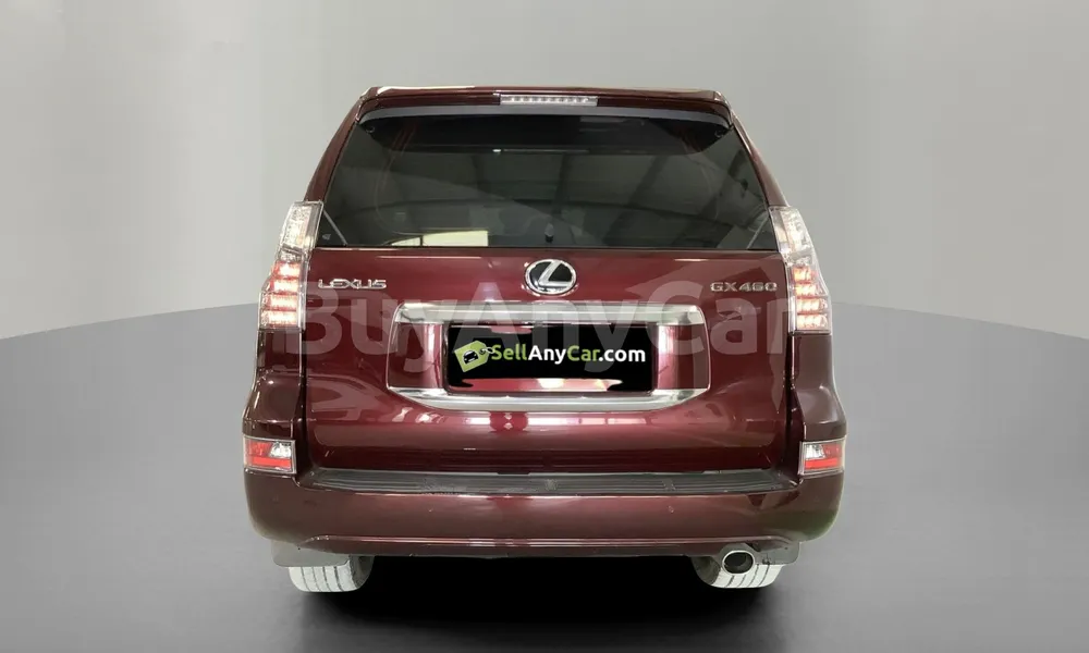 Vehicle photo 2