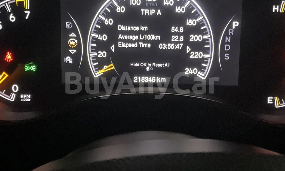 Vehicle photo 7
