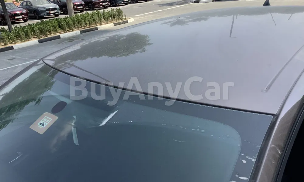 Vehicle photo 5