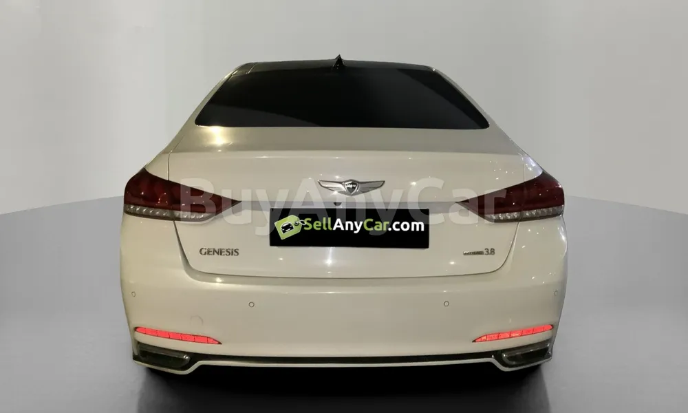 Vehicle photo 2