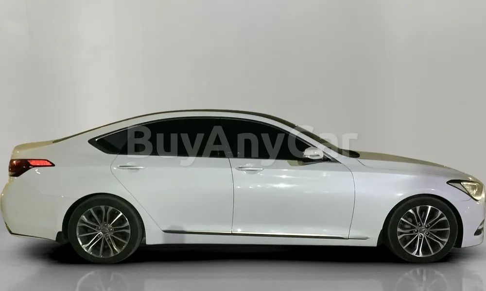 Vehicle photo 3