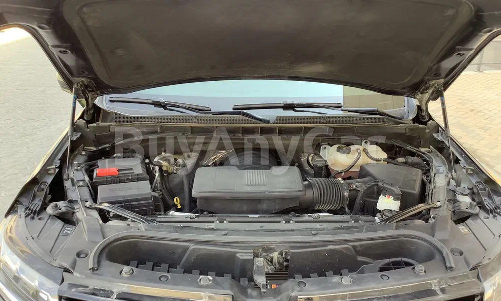 Vehicle photo 5