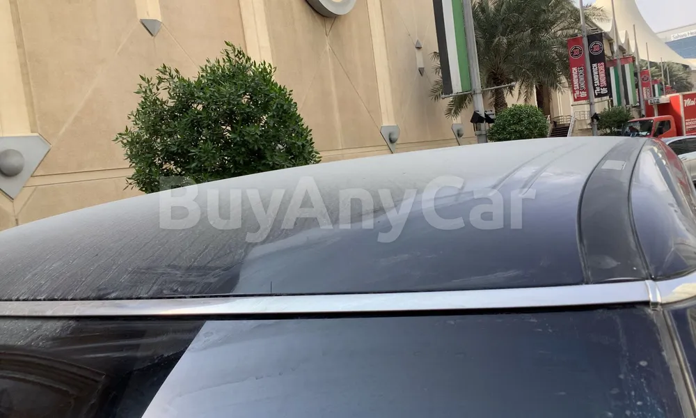 Vehicle photo 5