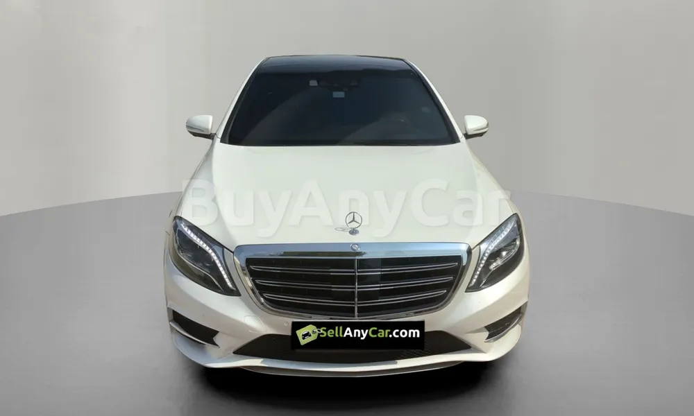 Vehicle photo 1