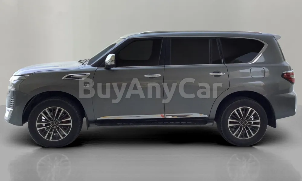 Vehicle photo 4