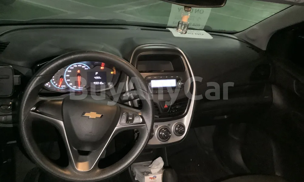 Vehicle photo 7