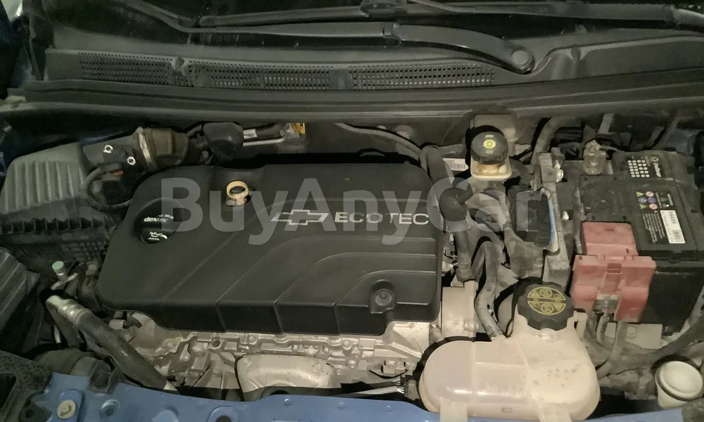 Vehicle photo 6