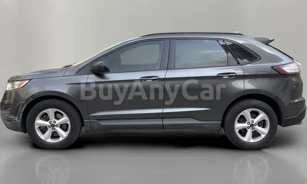 Vehicle photo 4