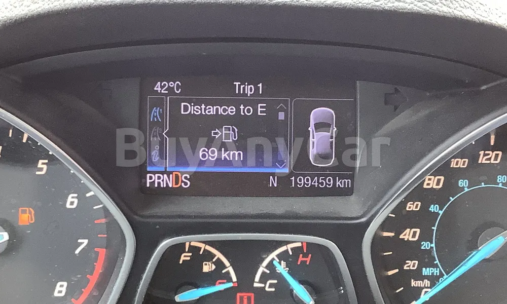 Vehicle photo 8