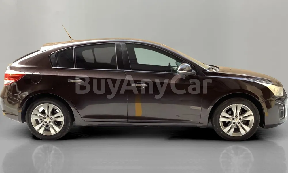 Vehicle photo 3
