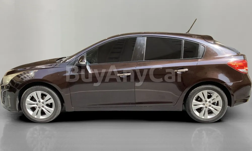 Vehicle photo 4