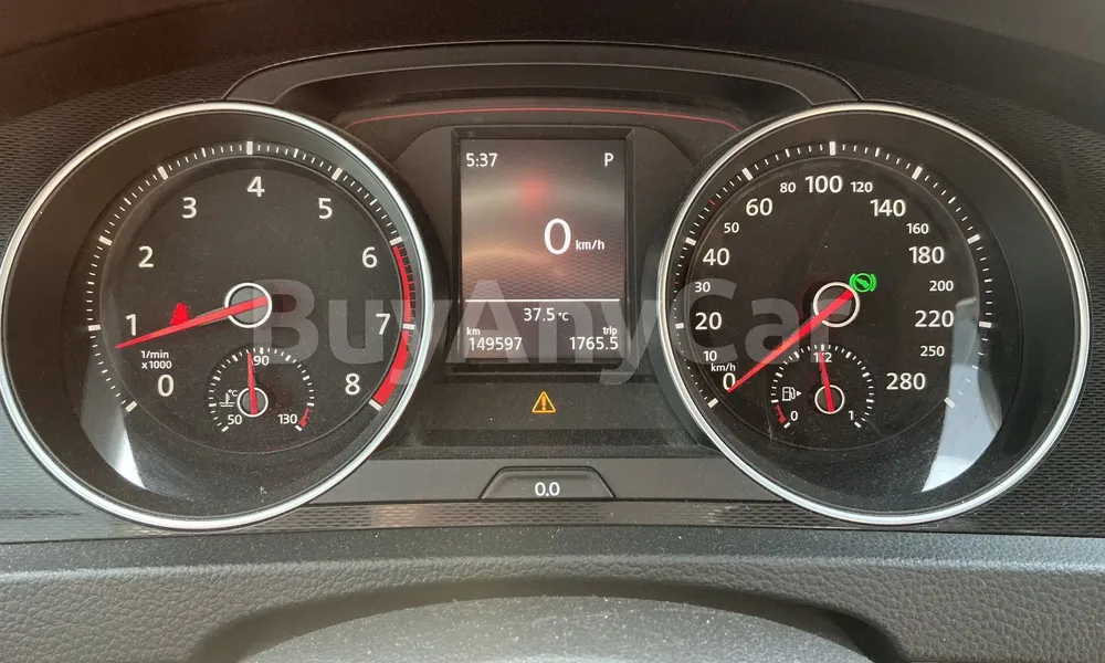 Vehicle photo 9