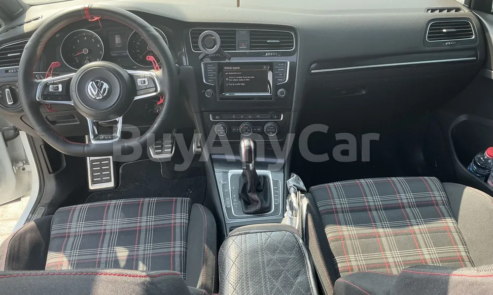 Vehicle photo 7