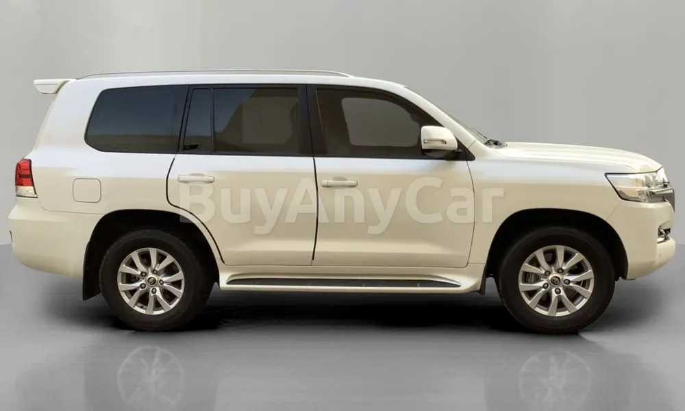 Vehicle photo 4
