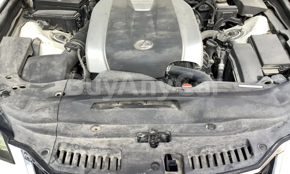 Vehicle photo 6
